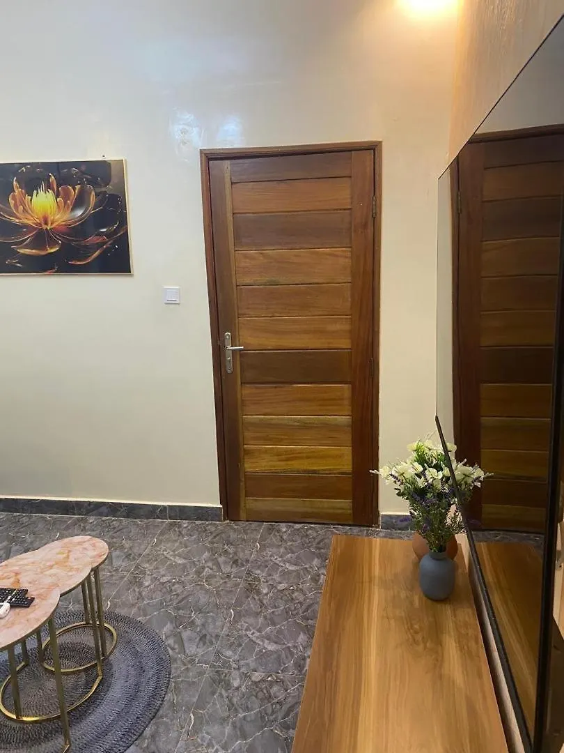 Joli Appartement 2 Pieces Cosi Derkle Dakar